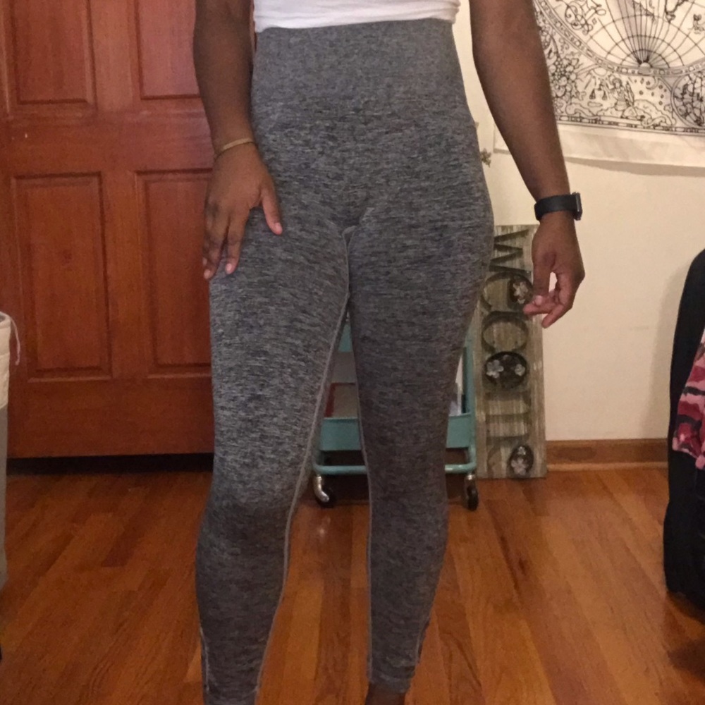Victoria Secret Tummy Tucking Leggings
